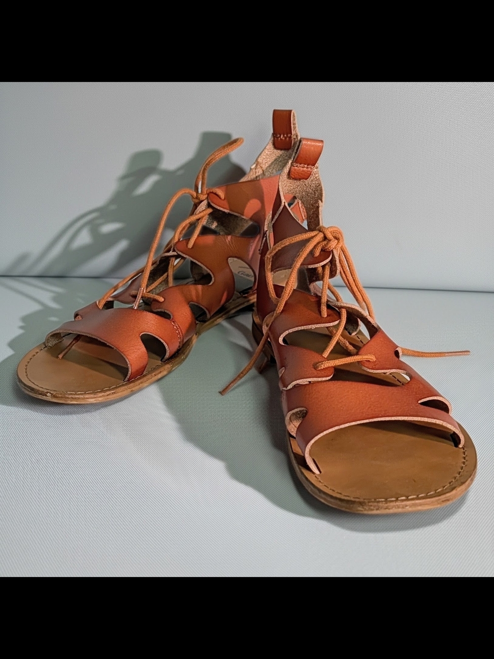 NWOT GAP Women's Lace-Up Gladiator Leather Sandals in Cognac Brown Size 8
